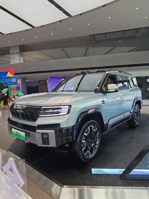 广州天河区银建兴企业管理咨询比亚迪方程豹硬派越野的爆款，英菲尼迪35周年与你共成长